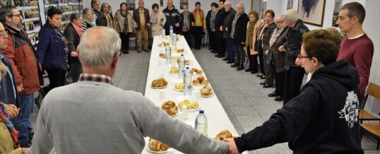 Cena solidaria con Manos Unidas (Fotos)