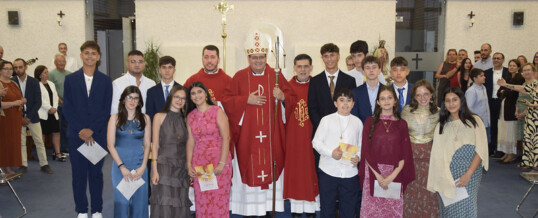 CELEBRACIÓN DEL SACRAMENTO DE LA CONFIRMACIÓN (Fotos)