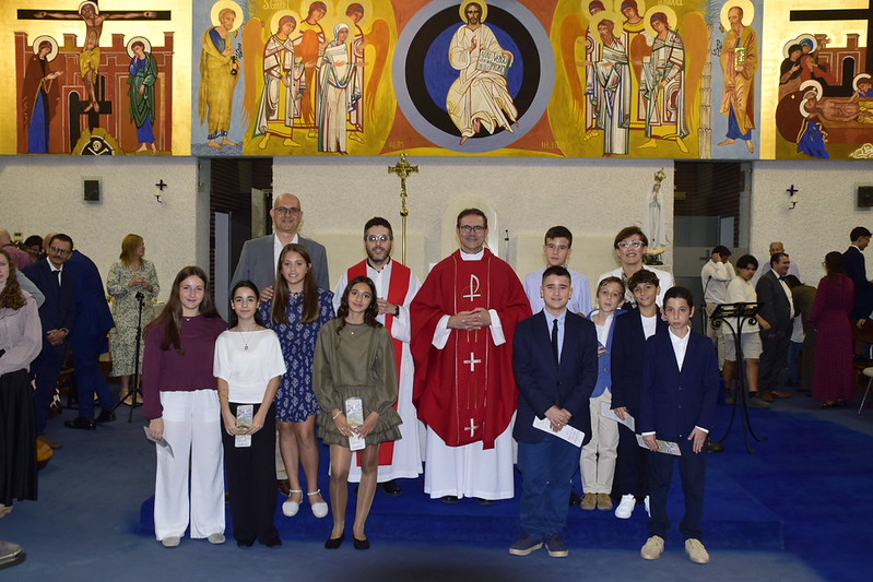 confirmacion de 9 jóvenes de la parroquia