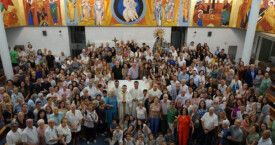 Eucaristía de despedida de D. Pablo Félix Aranda Alagarda, párroco de la Sagrada Familia de Torrent (Fotos)